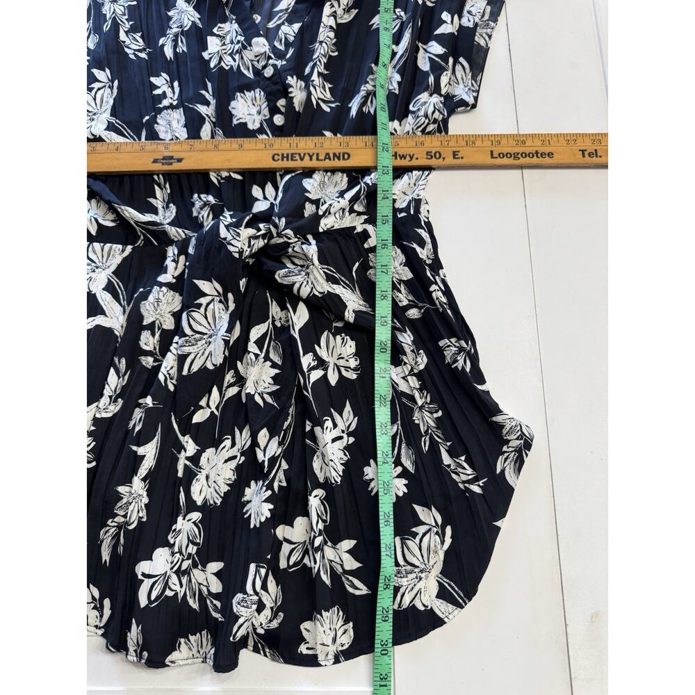 Calligraphie Black Floral Short Sleeve Tie Front Tunic Blouse Size Small S - Picture 5 of 6
